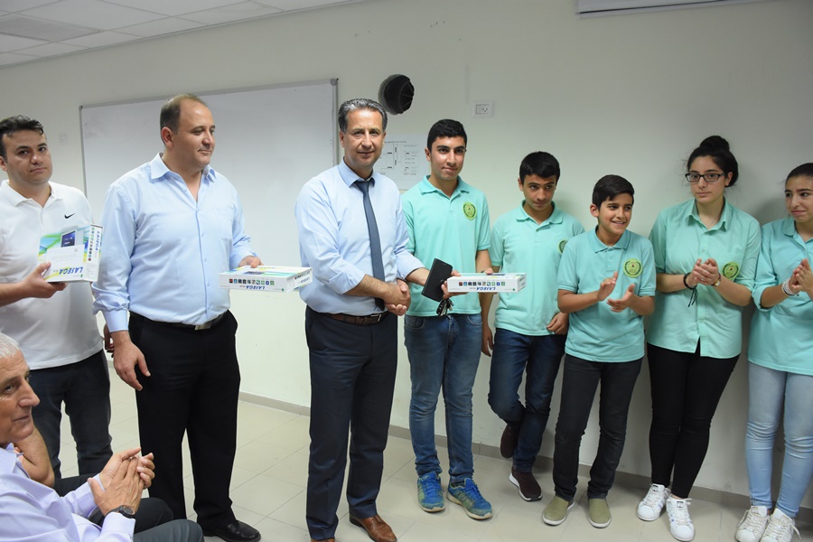 تكريم الطلاب الفائزين في مسابقة الرياضيات المنداوية الاولى
