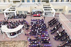مدرسة آفاق الثانويّة في كفر مندا تخرّج فوجها الخامس 
